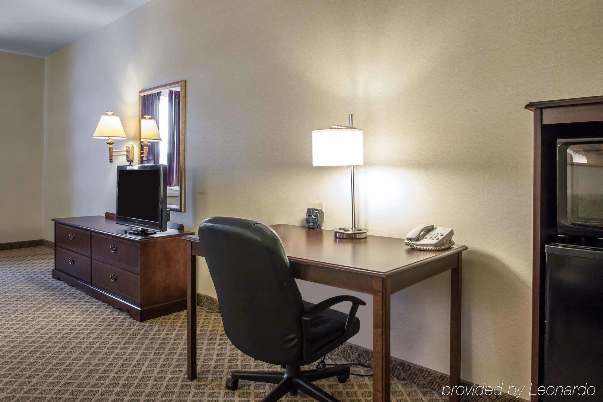 Cobblestone Suites - Ripon Exterior photo