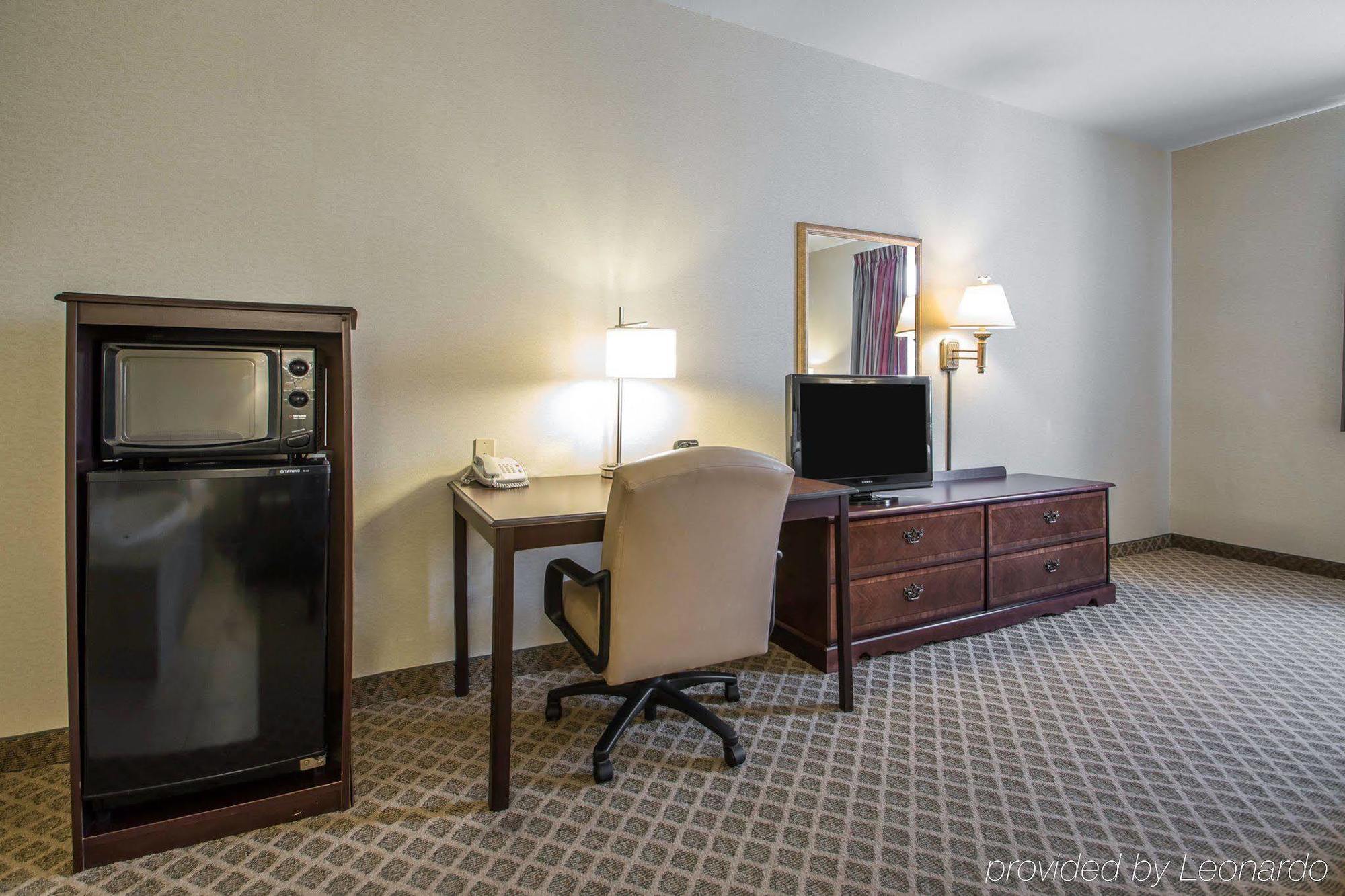 Cobblestone Suites - Ripon Exterior photo