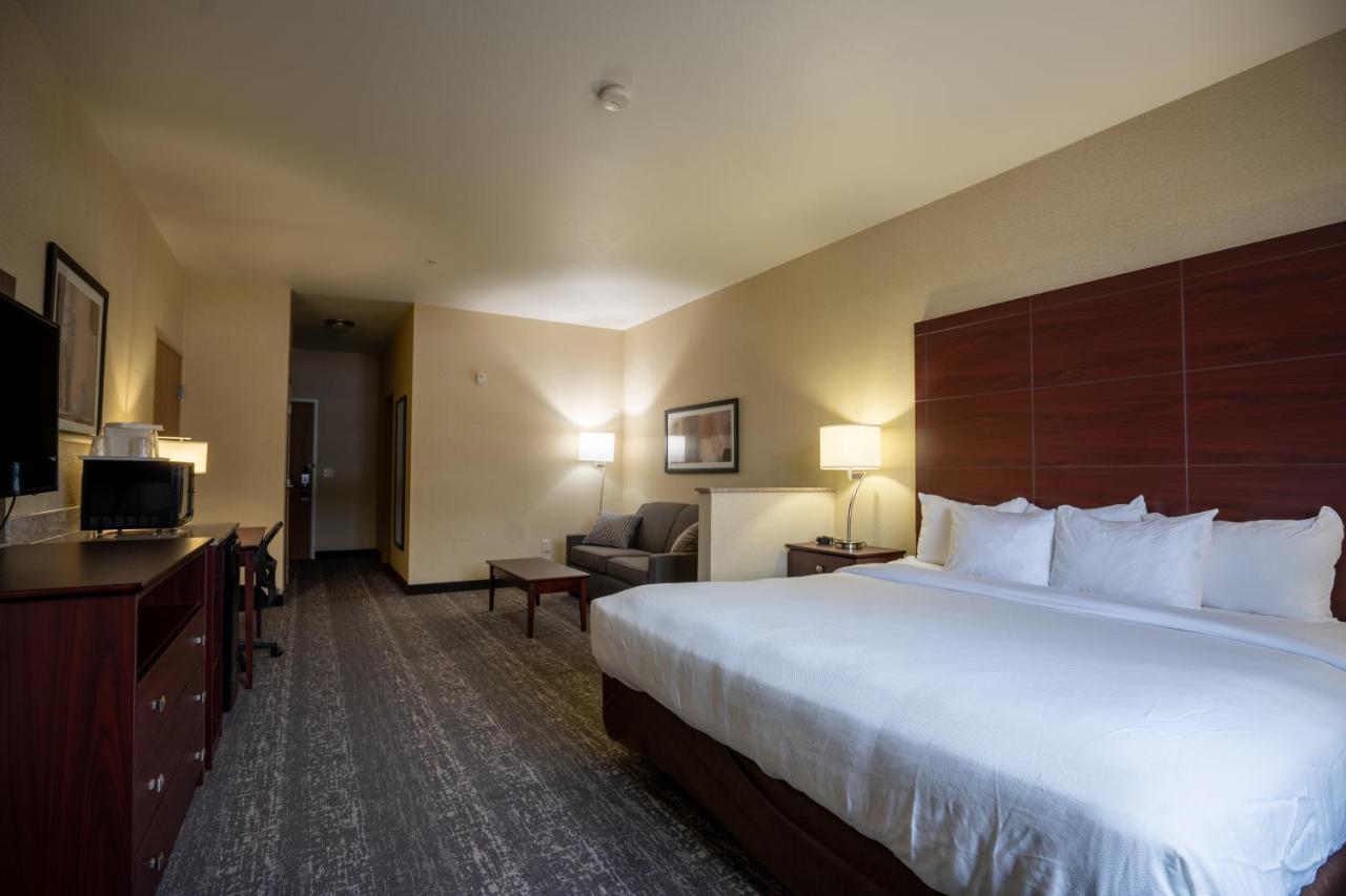 Cobblestone Suites - Ripon Exterior photo