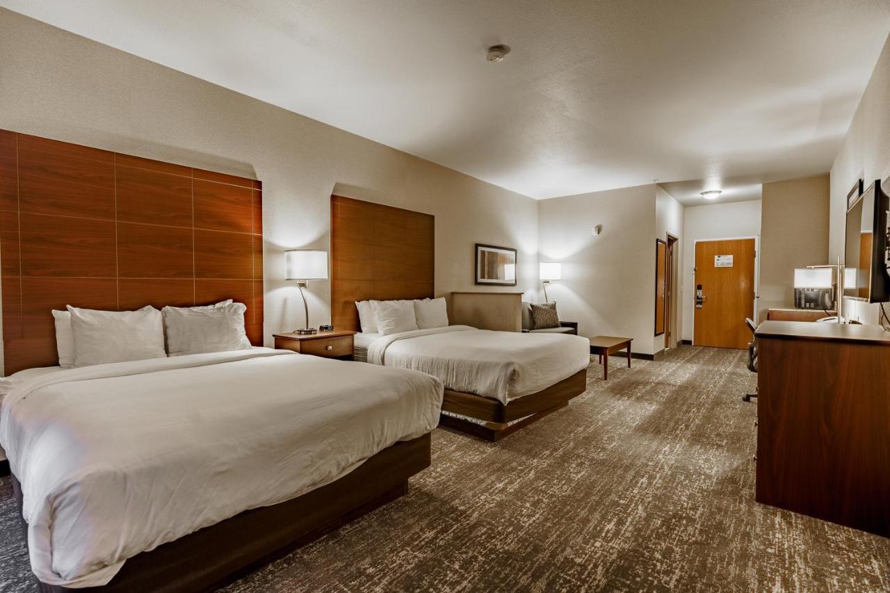 Cobblestone Suites - Ripon Exterior photo