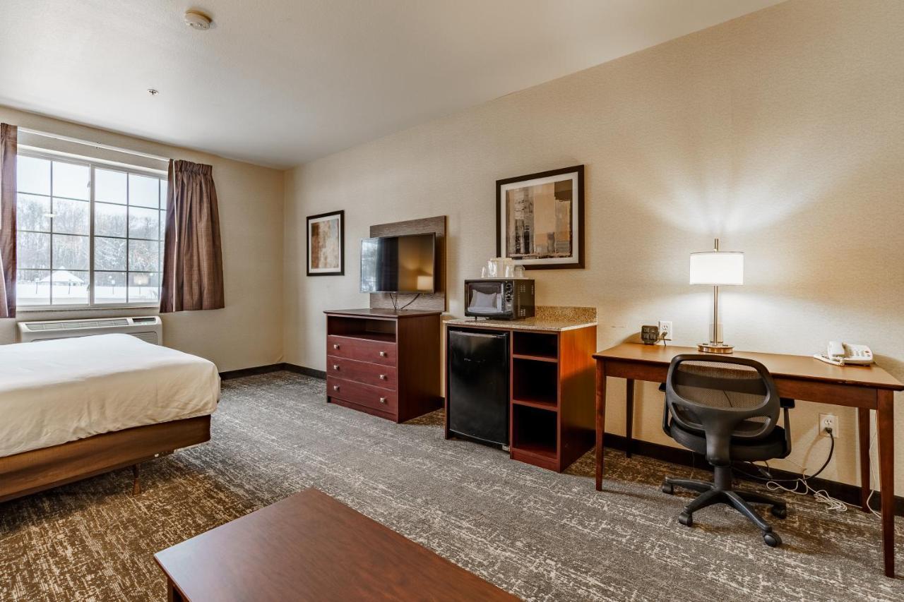 Cobblestone Suites - Ripon Exterior photo
